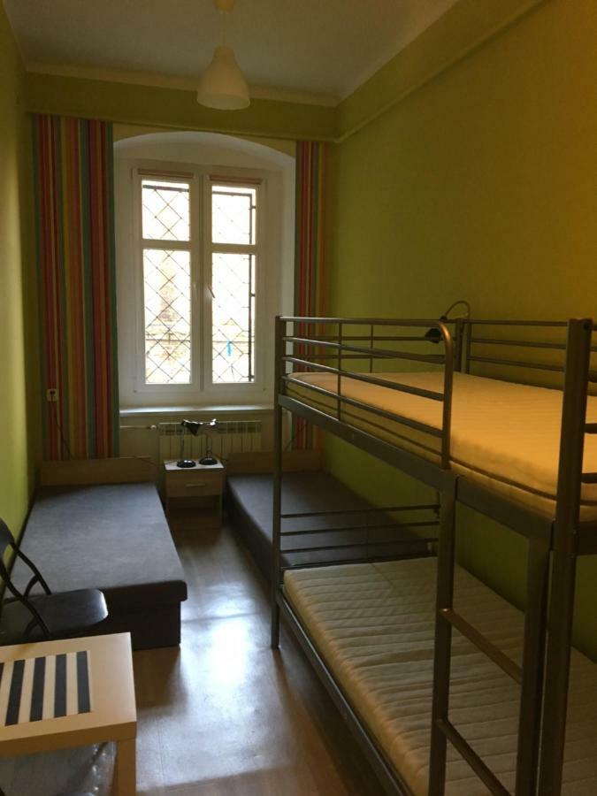 Hostel Staromiejski Gniezno Exteriör bild